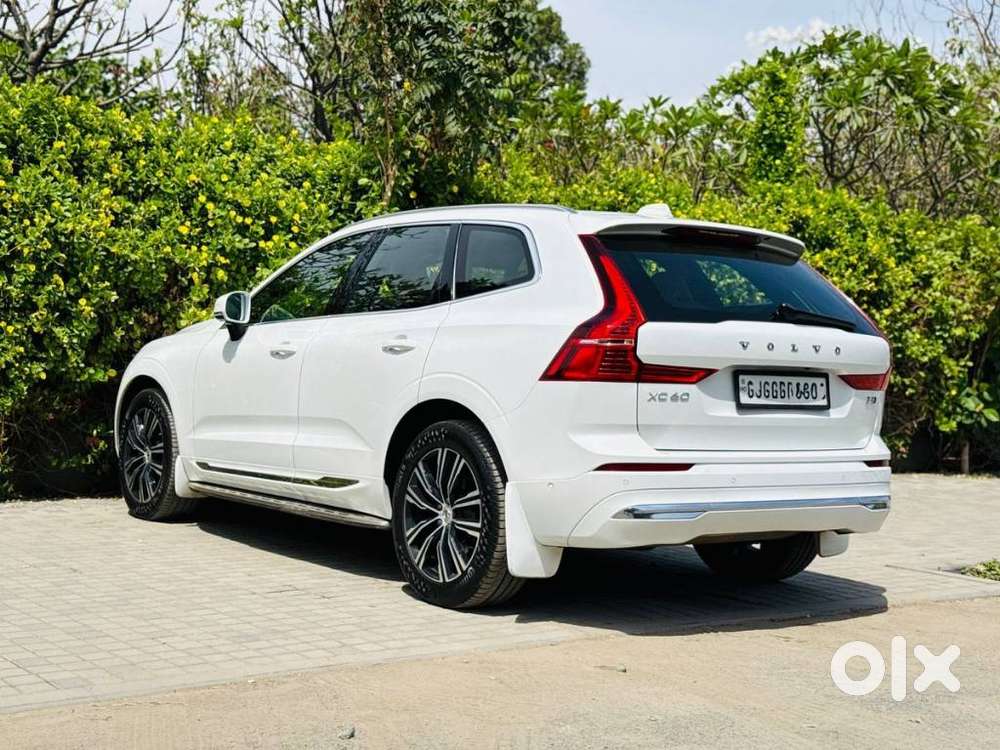 Volvo Xc60 D5 Awd Automatic, 2022, Petrol