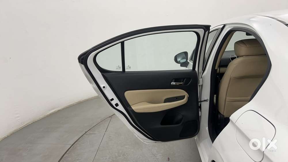 Honda City 1.5 Zx I-vtec Mt, 2022, Petrol