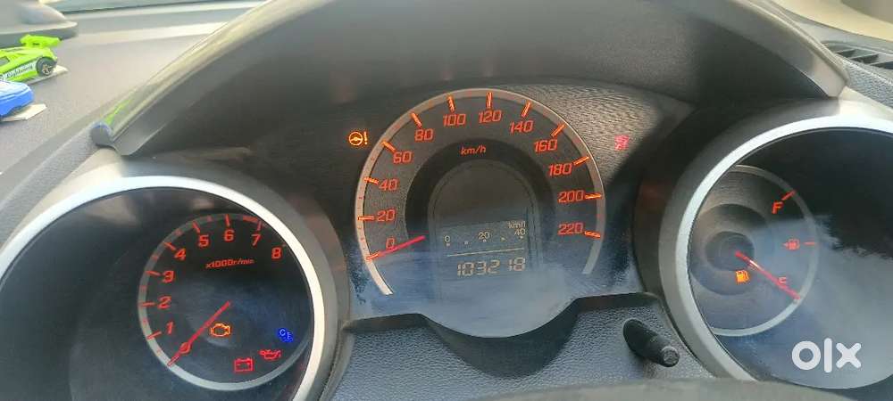 Honda Jazz 2010 Cng