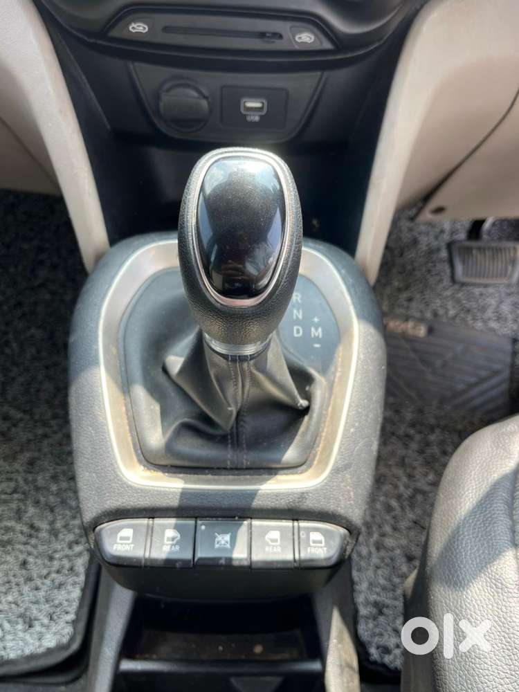 Hyundai New Santro 1.1 Sportz Se Amt, 2018, Petrol