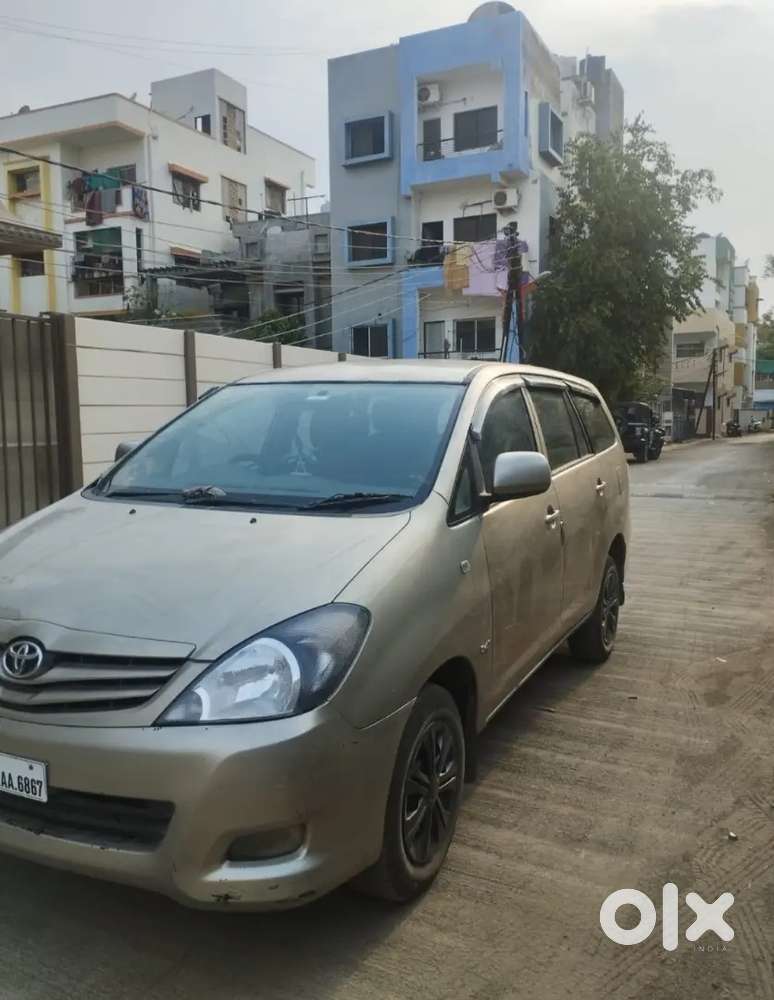 Toyota Innova 2010 Diesel Well Maintained