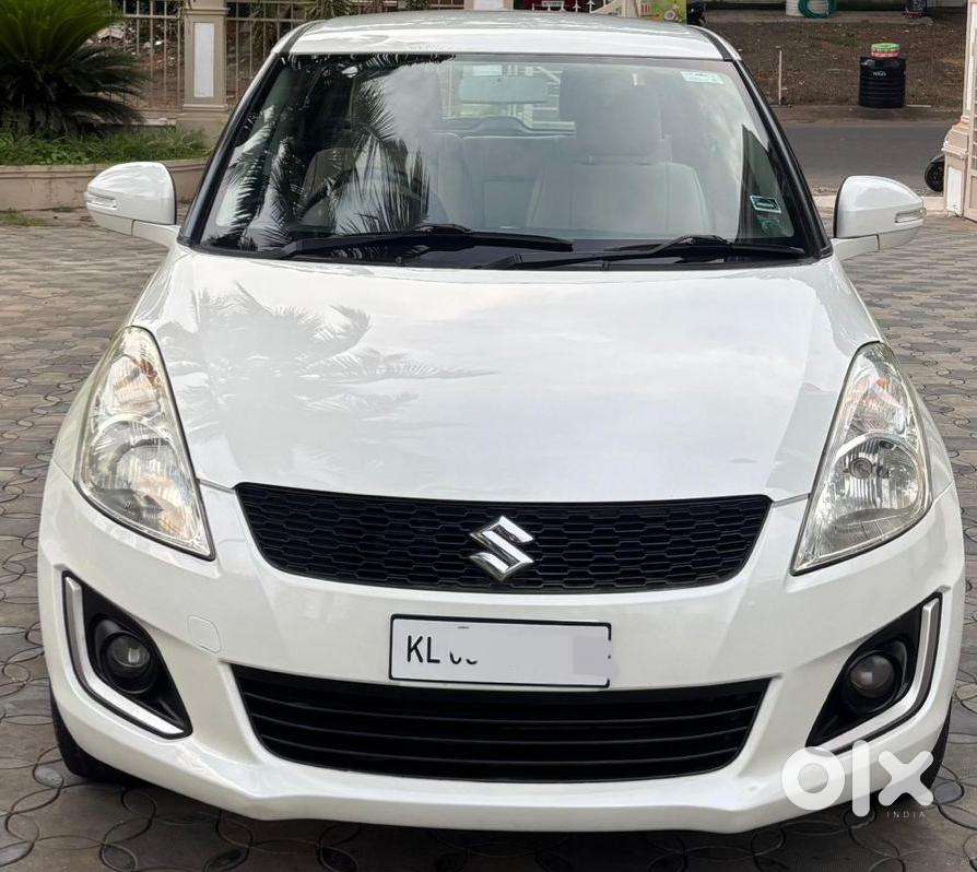 Maruti Suzuki Swift Vxi Optional, 2016, Petrol