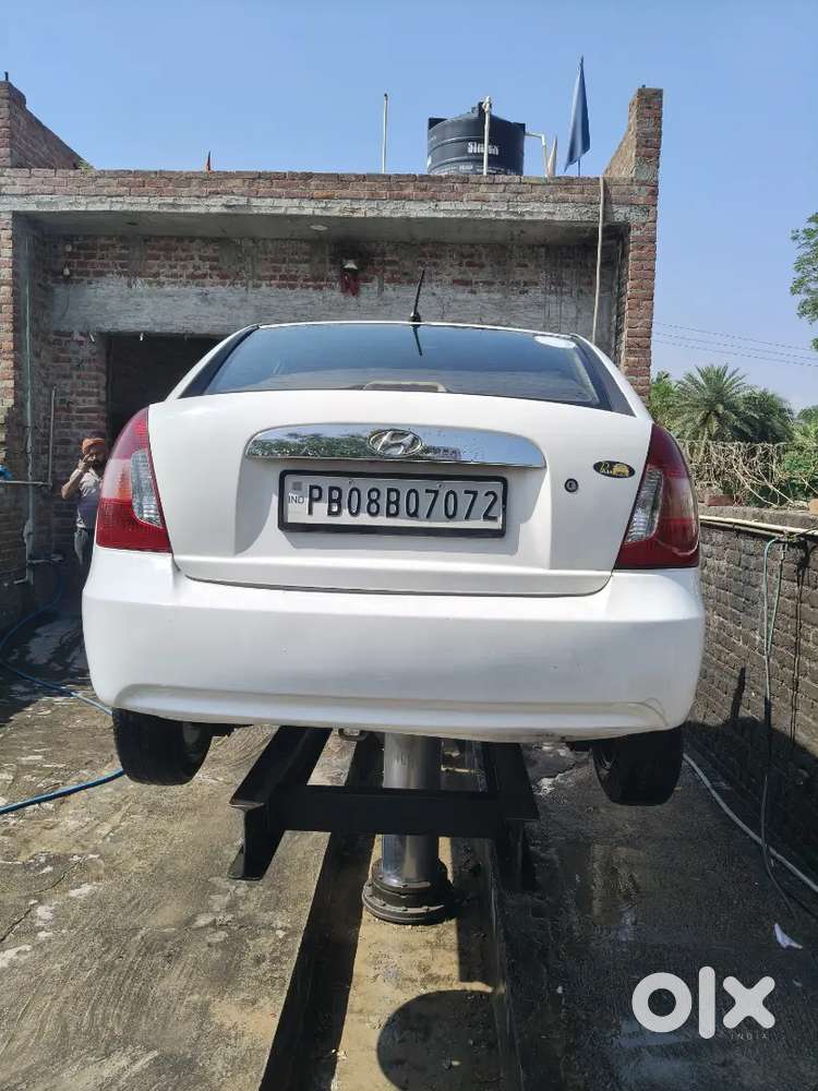 2009 Diesel Verna Manual
