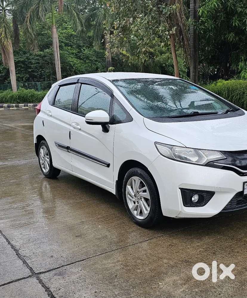 2016 Honda Jazz At Petrol Automatic