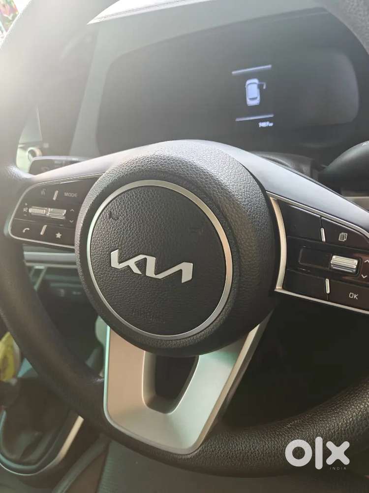 Kia Carens 2024 Diesel Well Maintained