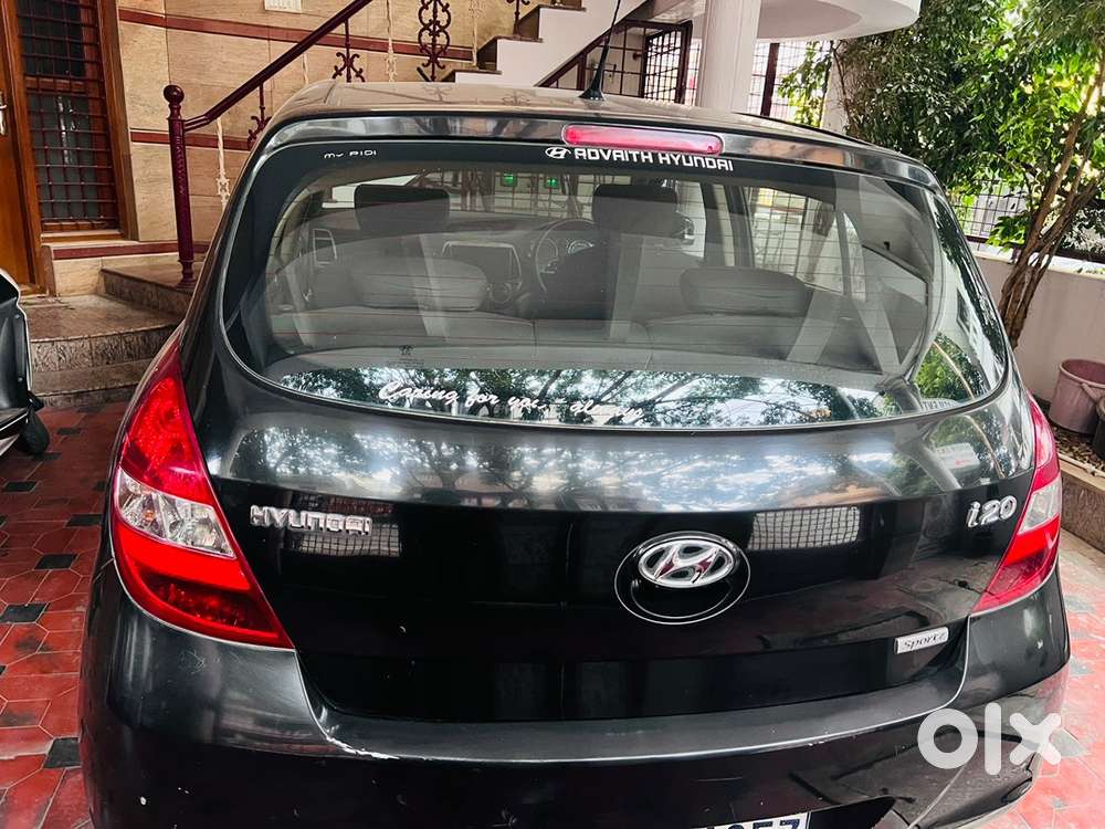 Hyundai I20 Sportz 2011