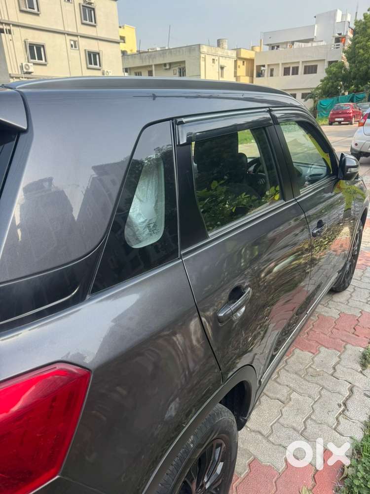 Maruti Suzuki Brezza Zxi 2021