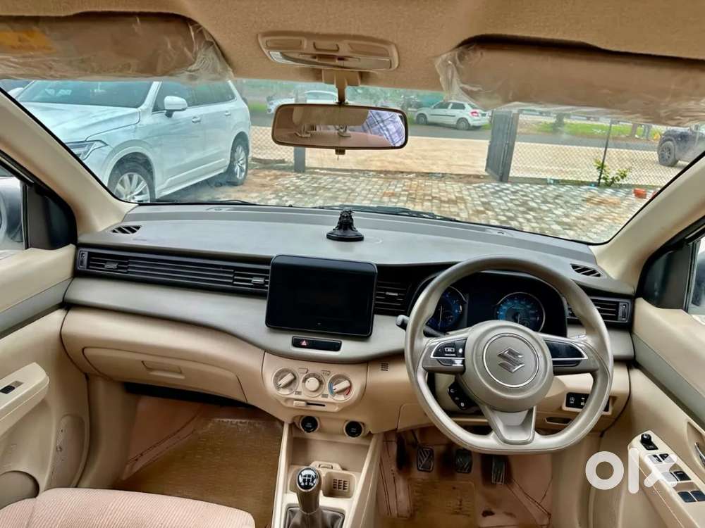 Maruti Suzuki Ertiga 1.5 Vxi, 2021, Petrol