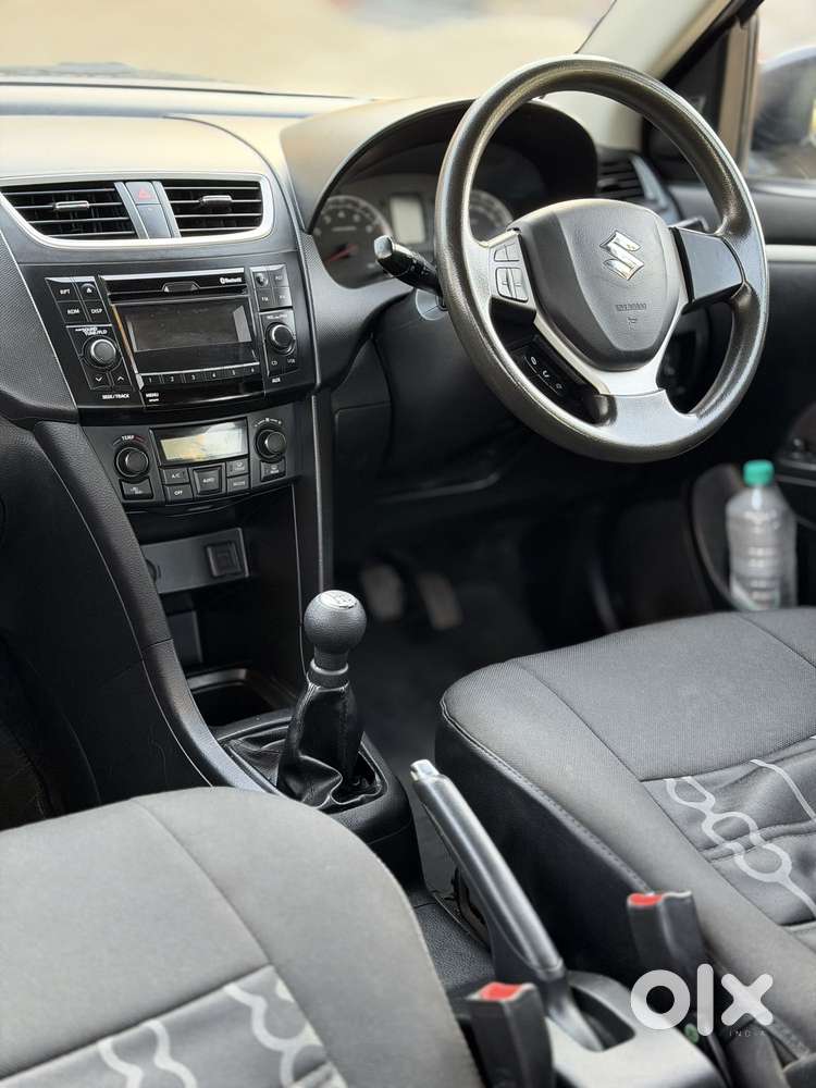 Maruti Suzuki Swift 2018 Zxi Plus, 2015, Petrol
