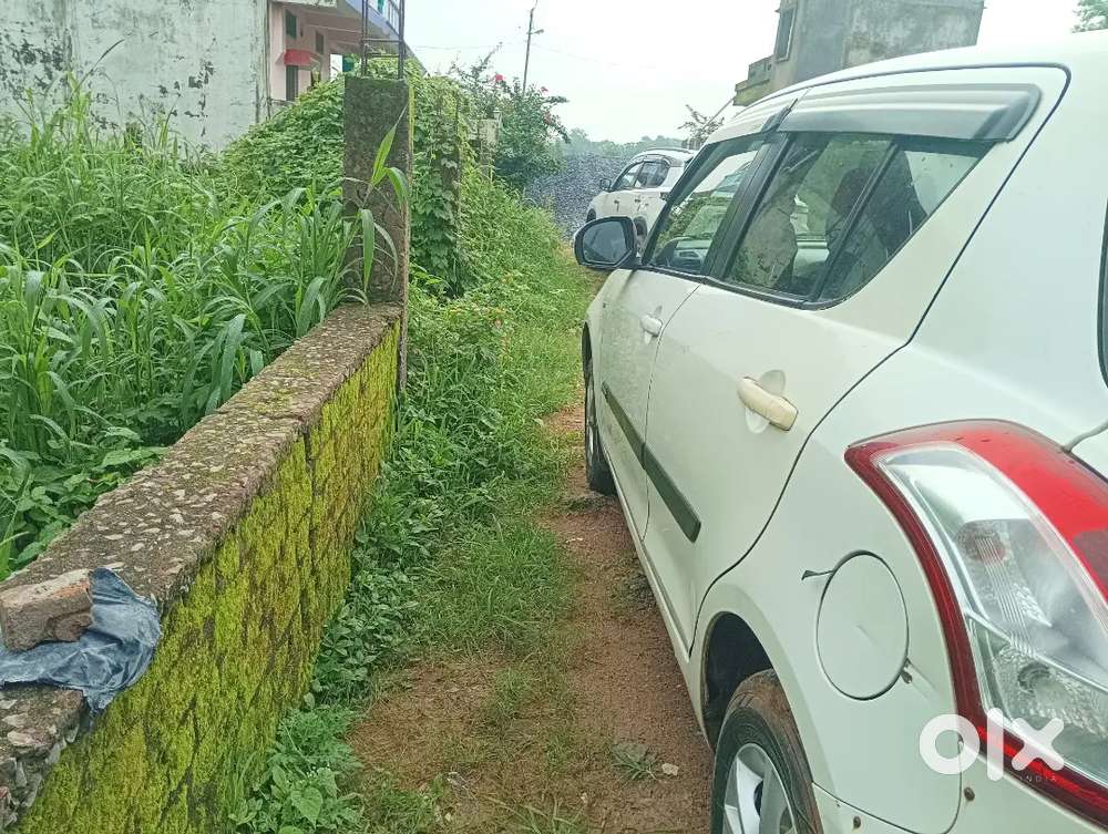Maruti Suzuki Swift Vxi Petrol, 2014, Third Owner