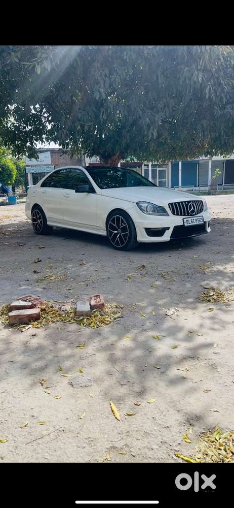 Mercedes-benz C-class 2013 Petrol 120000 Km Driven