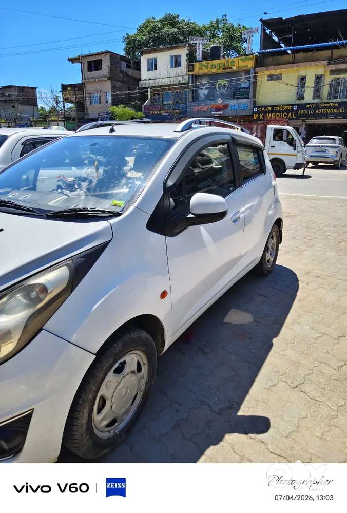 Chevrolet Beat Petrol 2015