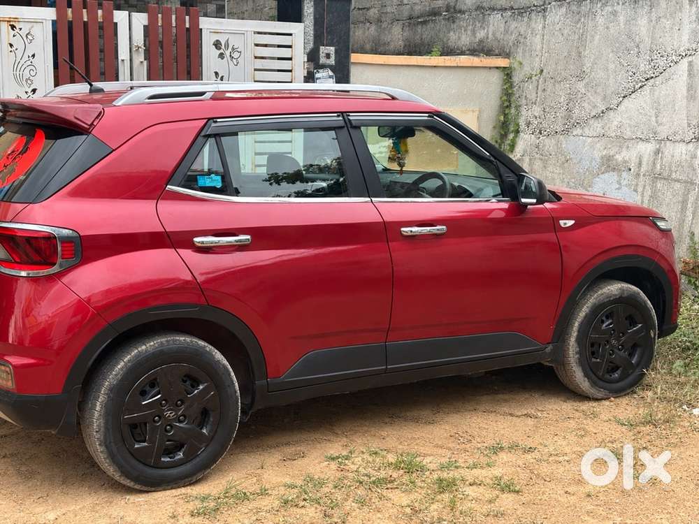 Hyundai Venue Petrol 2020