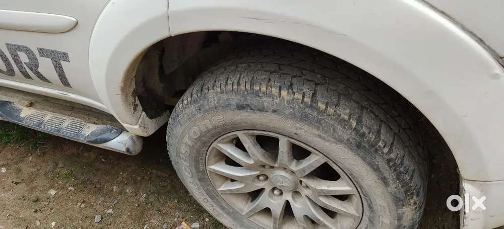 2015 Mitsubishi Pajero Sport 4 Wheels Driving