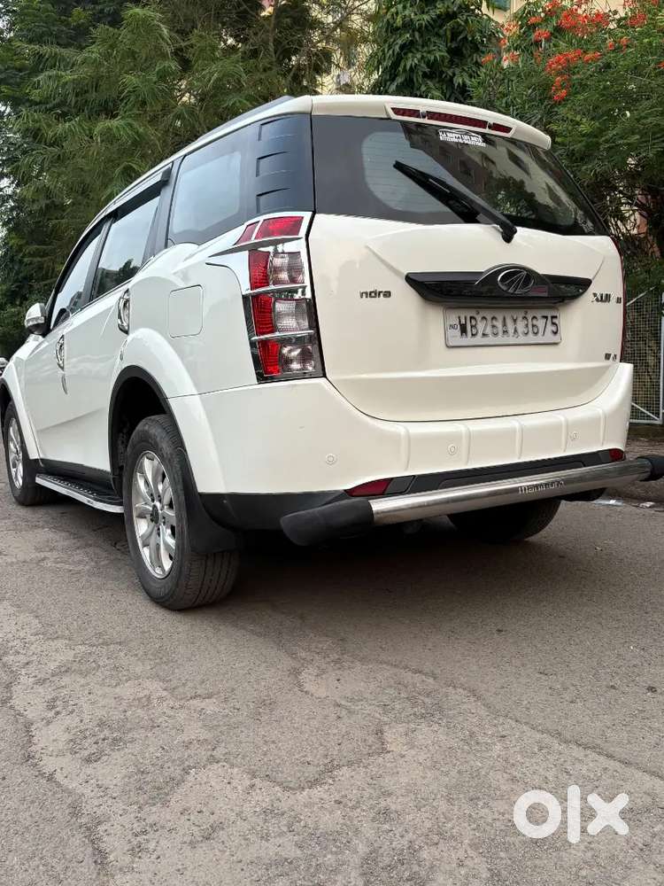Mahindra Xuv500 W10 2.2 M Hawk Bs-iv Of 2017 Dec Well Maintained Car