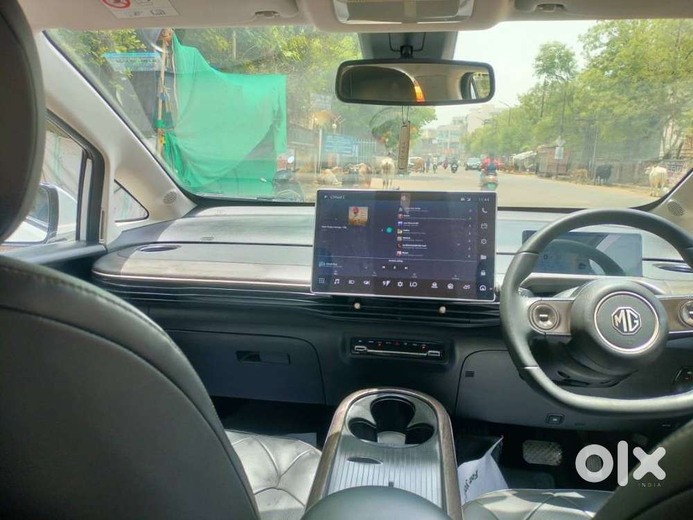 Mg Windsor Ev Essence, 2025, Electric