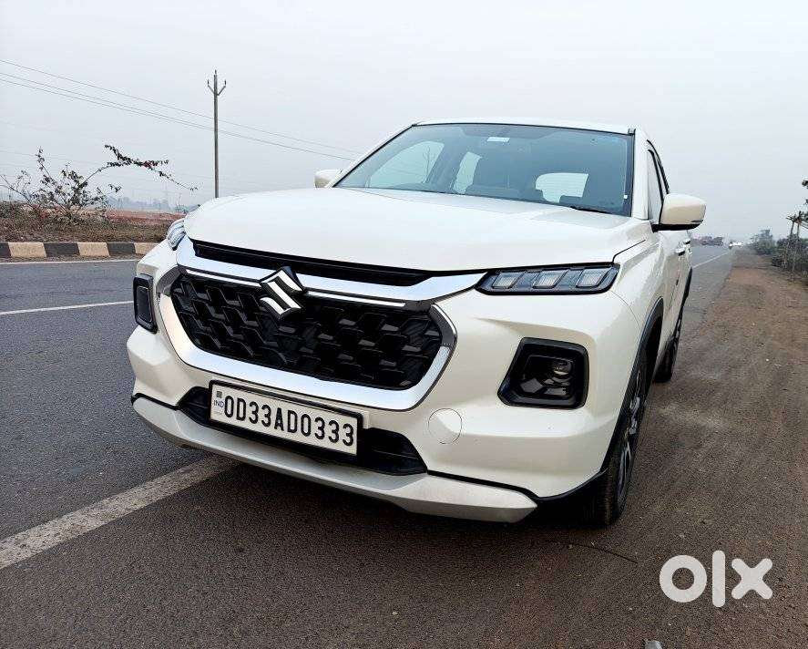 Maruti Suzuki Grand Vitara 1.5 Zeta Smart Hybrid At, 2023, Petrol