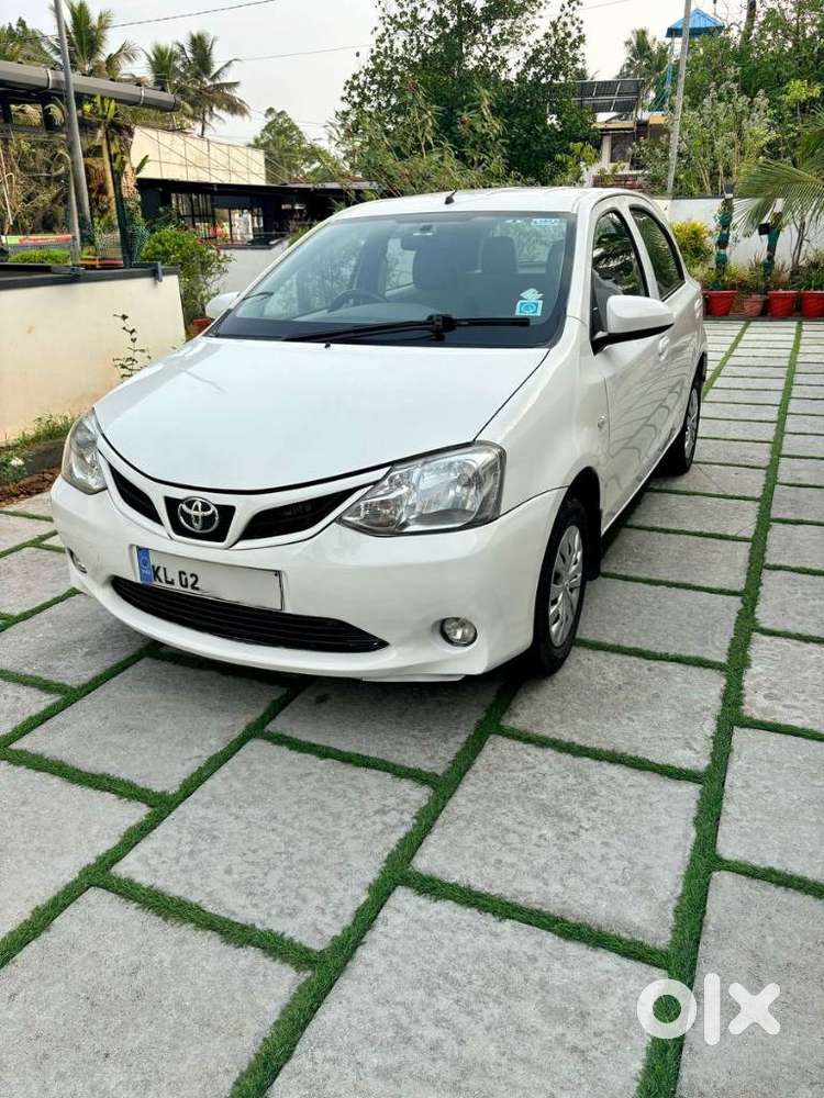 Toyota Etios Liva 2014-2016 Gd, 2015, Petrol