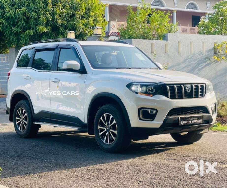 Mahindra Scorpio N Z4 Petrol At 7 Str, 2023, Petrol