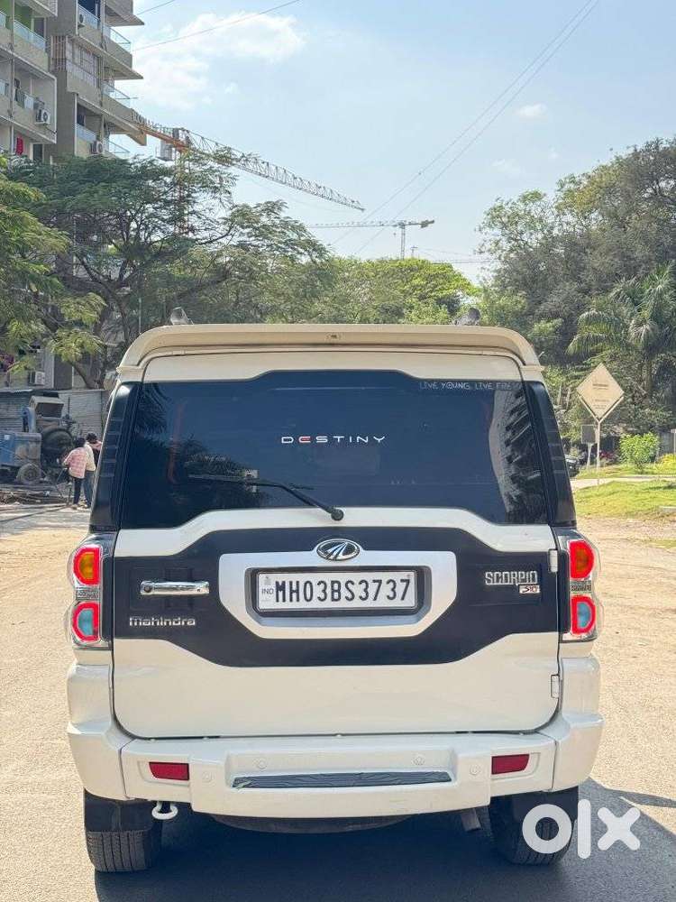 Mahindra Scorpio S10 8 Seater, 2014, Diesel