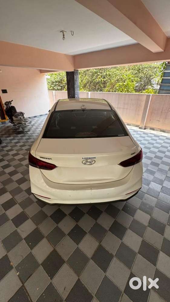 Hyundai Verna 1.6 Diesel Automatic For Sale