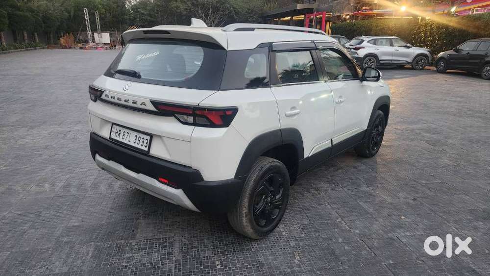 Maruti Suzuki Brezza Zxi S-cng, 2023, Cng & Hybrids