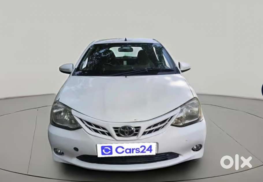 Toyota Etios Liva 2012