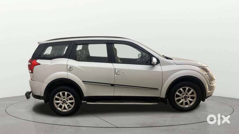 Mahindra Xuv500 W9 At 1.99, 2018, Diesel