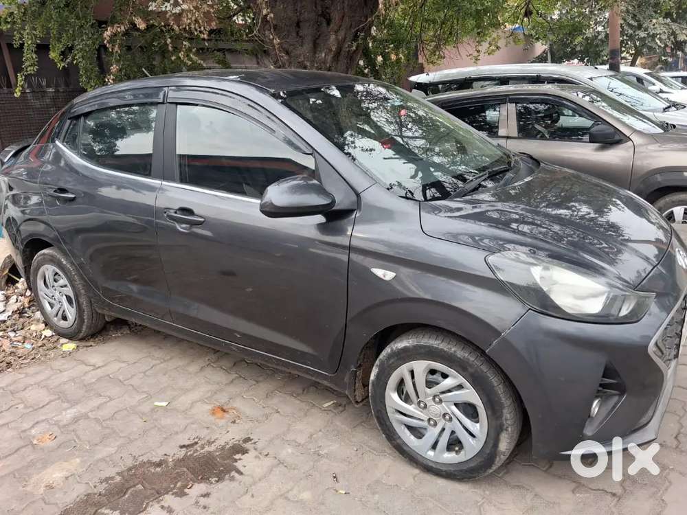 Hyundai Aura 2022 Variant