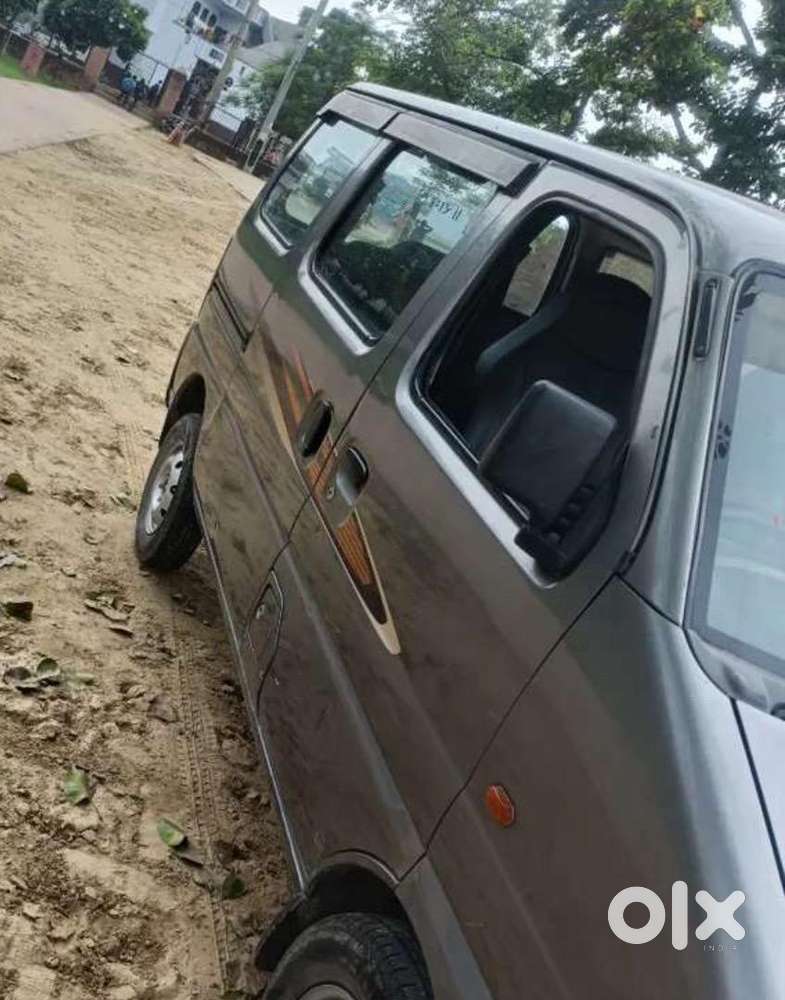 Maruti Suzuki Eeco Cng & Hybrids Good Condition