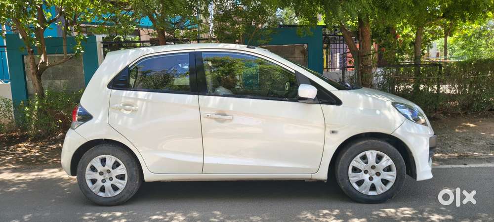 Honda Brio, 2012, Petrol