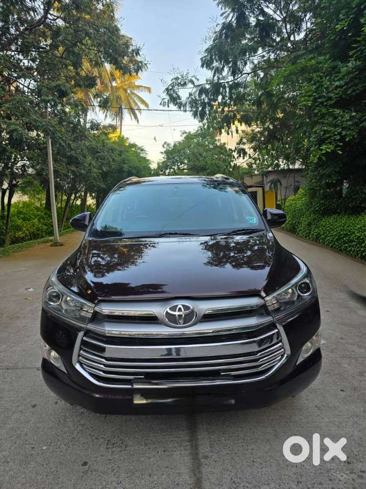 Toyota Innova Crysta 2.4 V 7 Str, 2017, Diesel