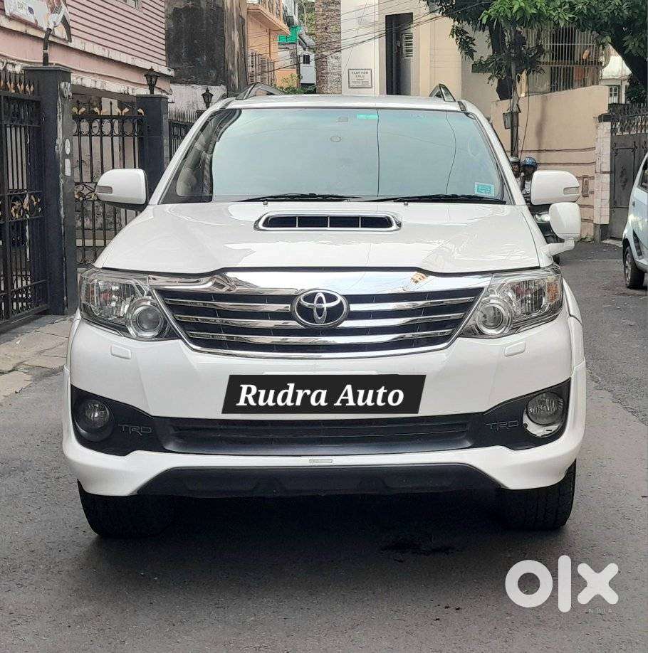 Toyota Fortuner 3.0 4x4 Manual, 2014, Diesel