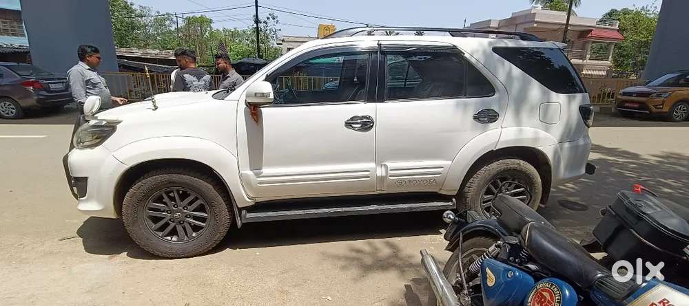 Toyota Fortuner Legender 2016 Diesel Well Maintained