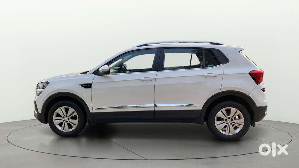 Skoda Kushaq 1.0 Tsi Ambition, 2022, Petrol