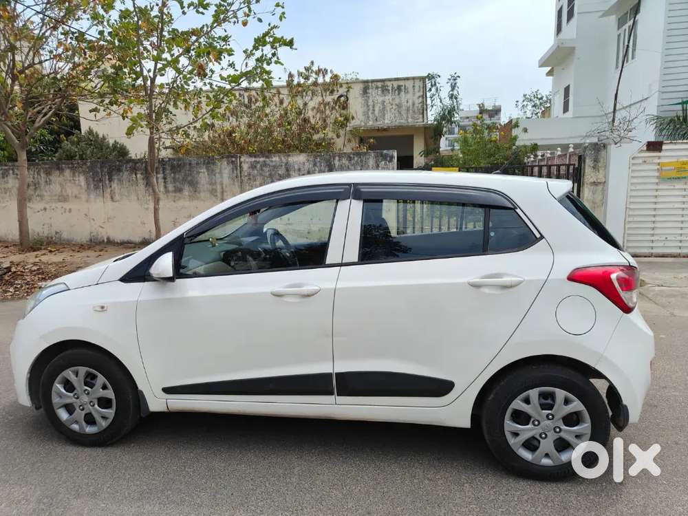 Hyundai Grand I10 2015 Model