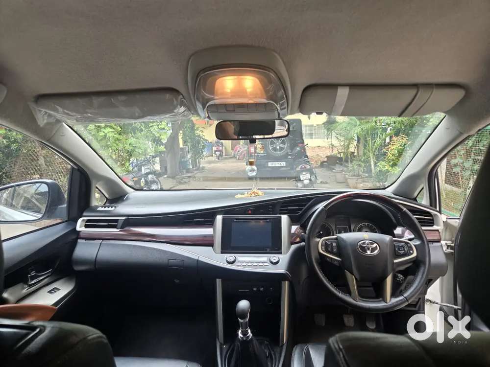 Toyota Innova Crysta 2017 Diesel Manual