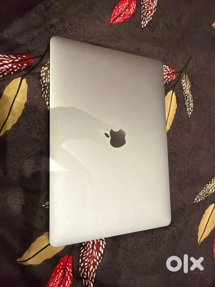 Macbook Pro M2 13&rdquo;, 8/256BG, 2022 Model