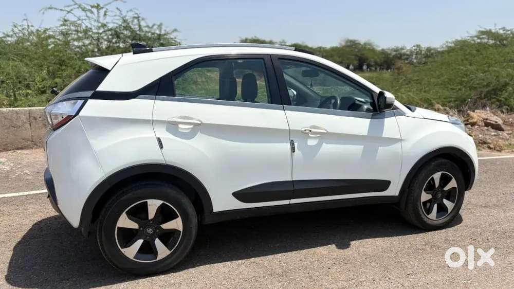 Tata Nexon 2018 Diesel 64460 Km Driven