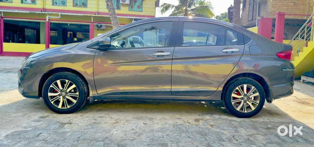 Honda City I-vtec V, 2017, Petrol