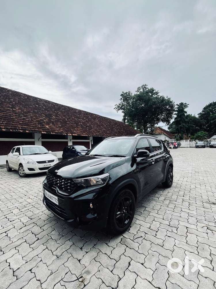 Kia Sonet Petrol Good Condition