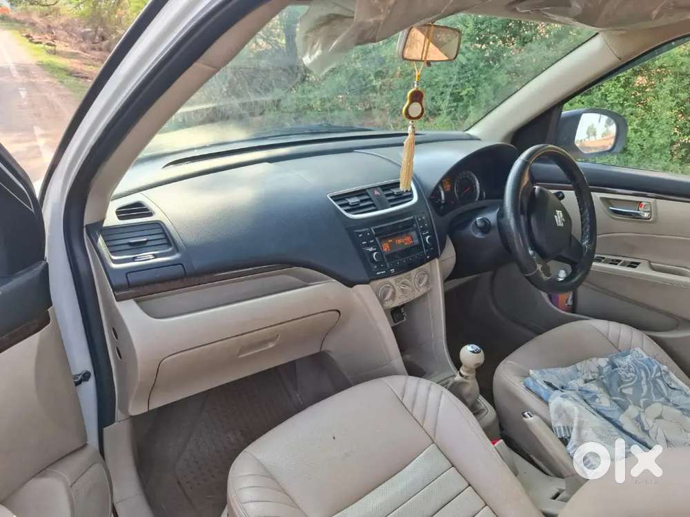 Maruti Suzuki Swift Dzire 2015 Diesel 94000 Km Driven