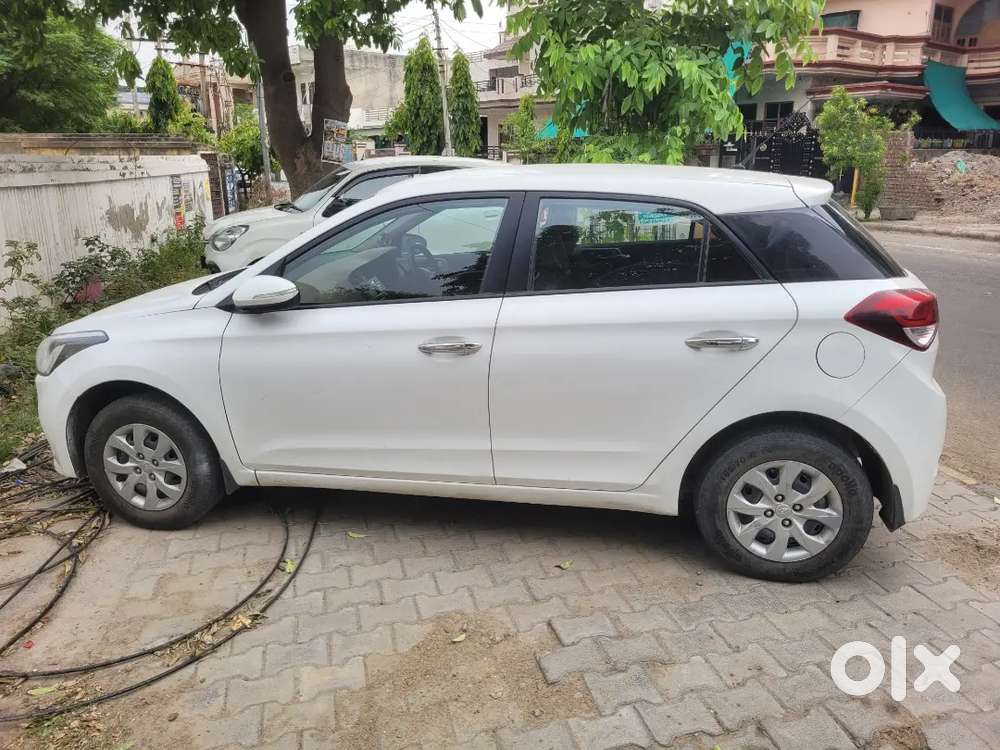 Hyundai I20 2017 Petrol Well Maintained