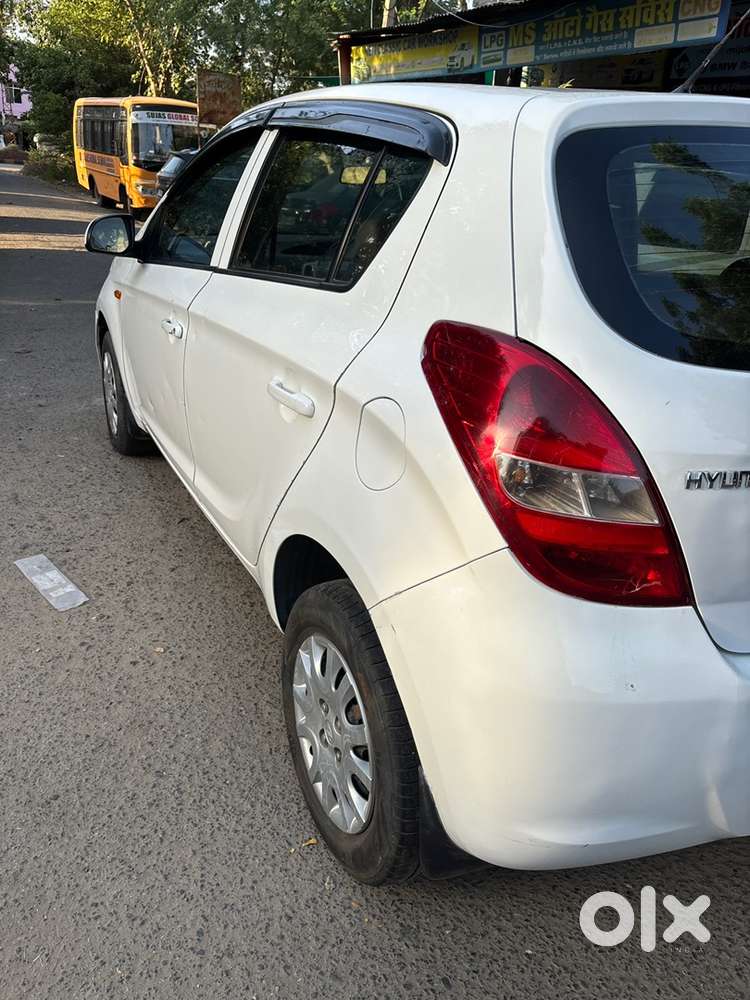 Hyundai I20 Magna 2010 Car