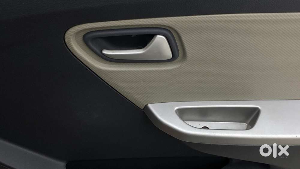 Maruti Suzuki Alto K10 Vxi, 2015, Petrol