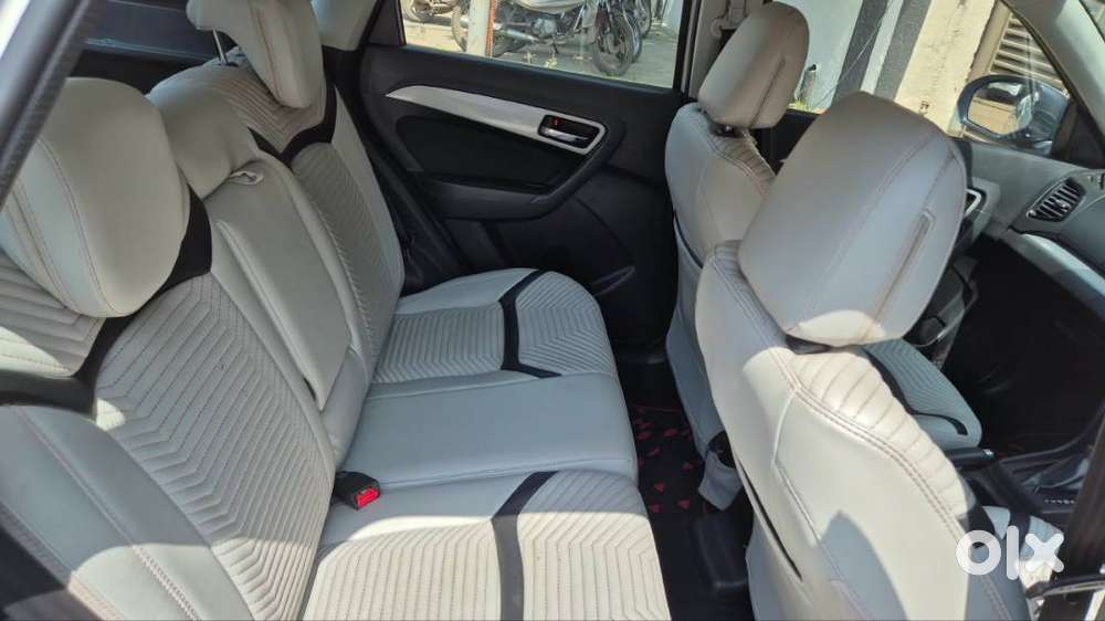 Maruti Brezza White 2020 Variant Zxi Plus