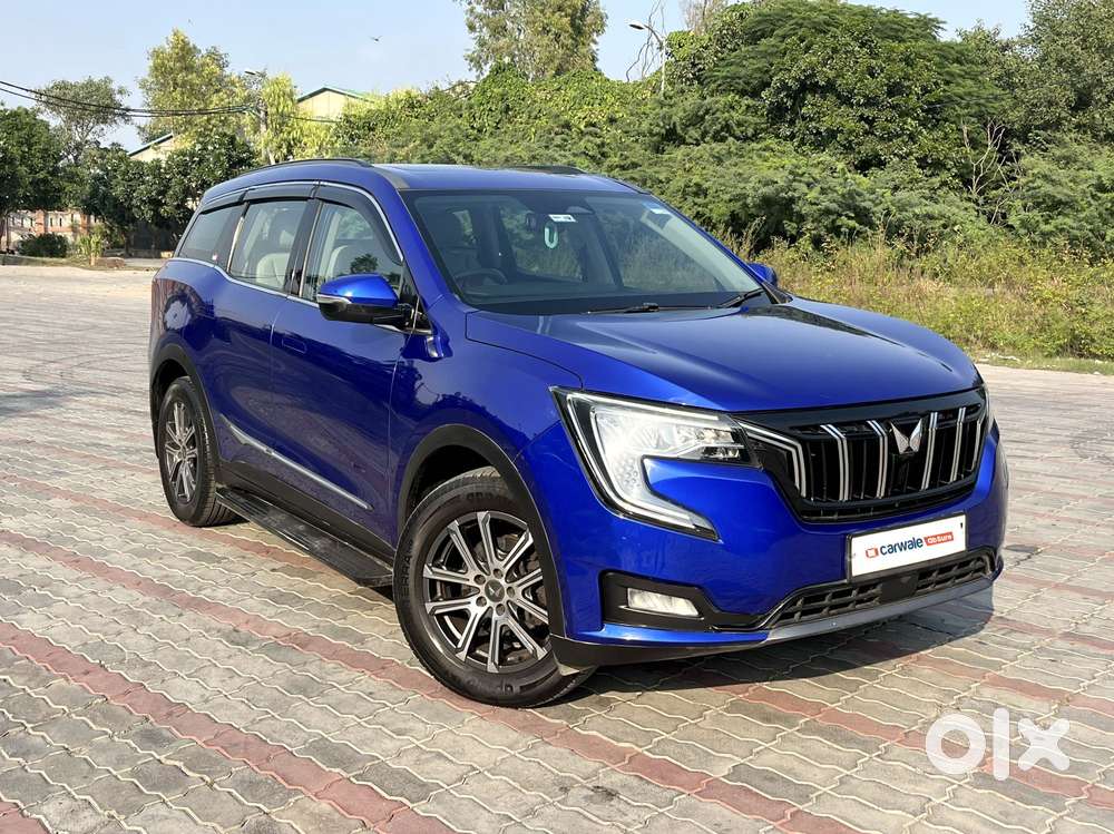 Mahindra Xuv700 2.0 Ax 7 Petrol Mt Str, 2022, Petrol
