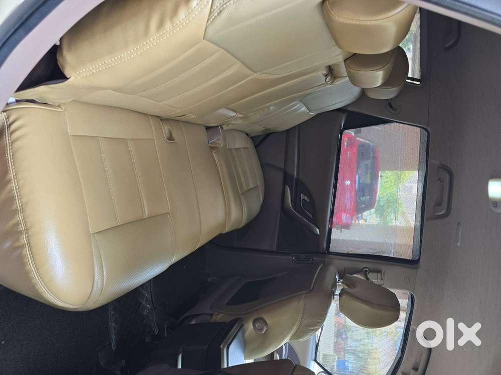 Mahindra Xuv500 W6 Nov 2014