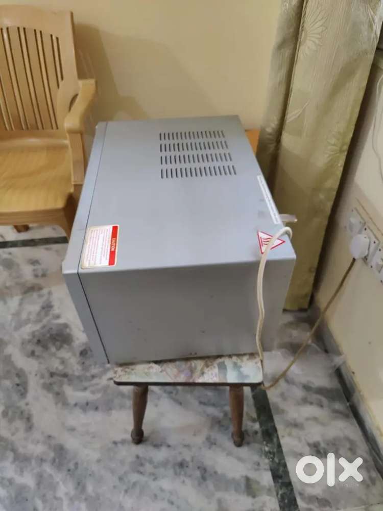 30 liters capacity IFB microwave