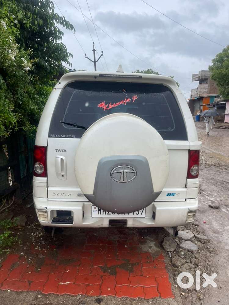 Tata Safari Dicor 2011